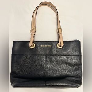 MICHAEL by Michael Kors Bedford Medium Pebbled Leather Tote - Black